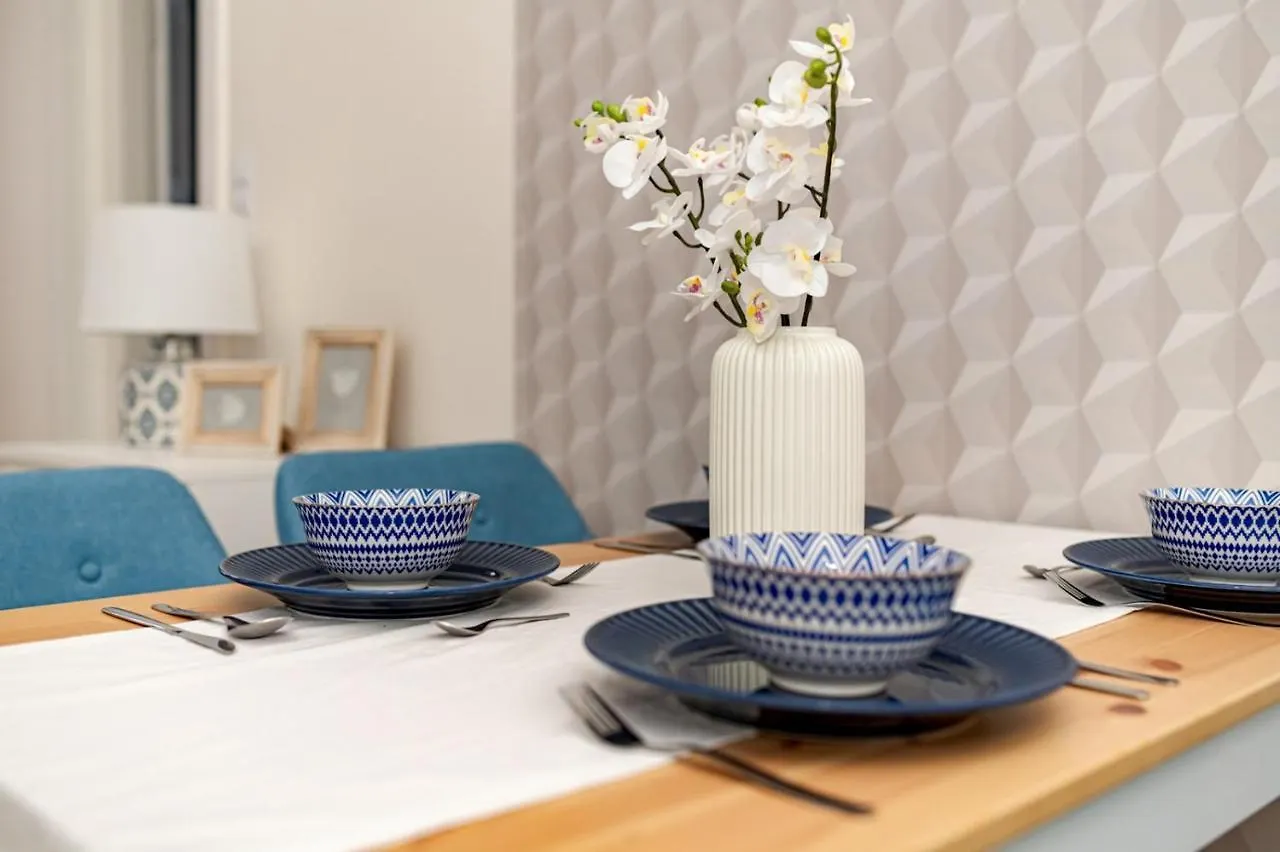 Luxury Huge Apartman - 92M2 - 3 Bedrooms - 3 Air Conditioners - Free Garage!!! Budapešť