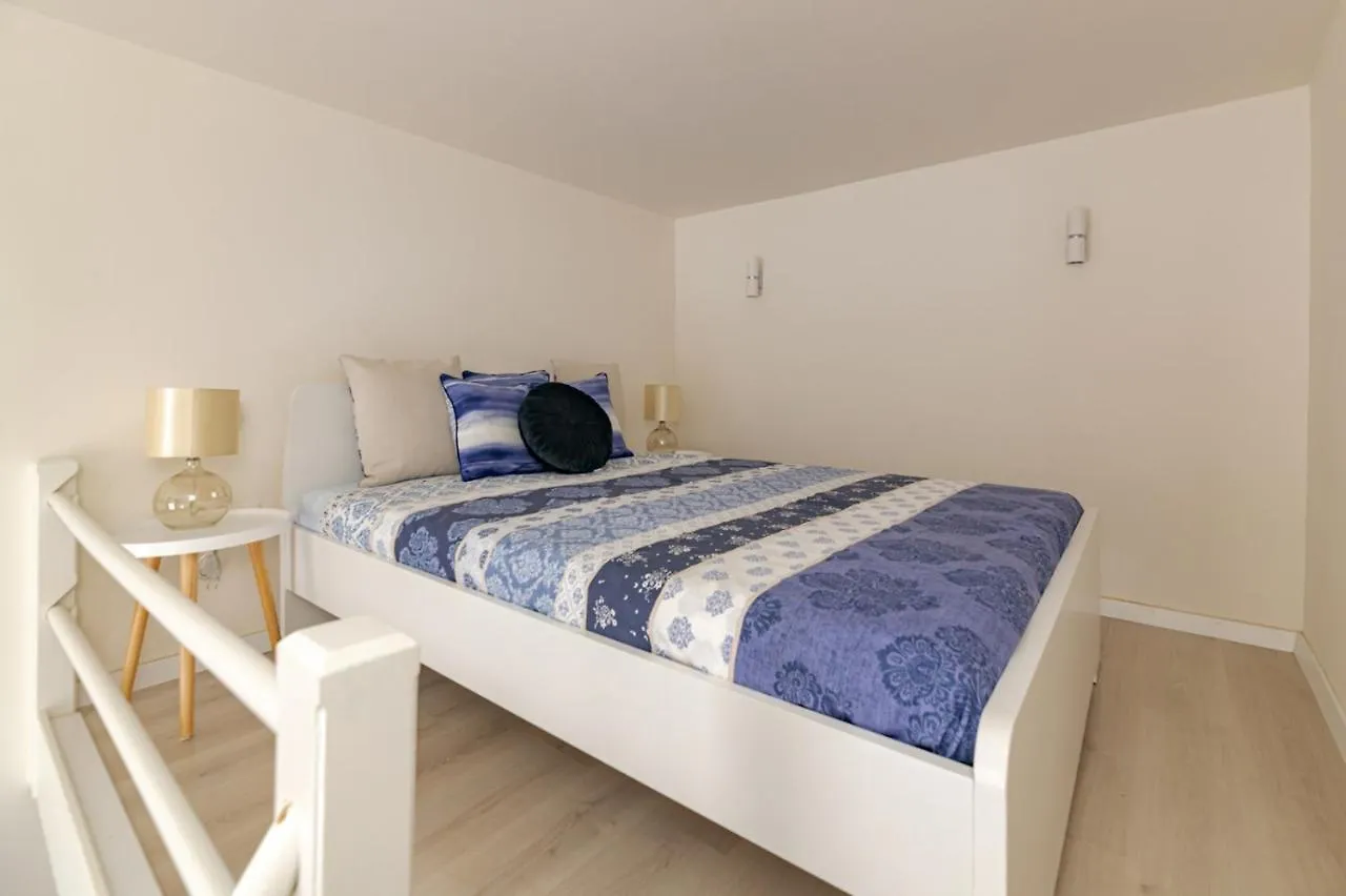Luxury Huge Apartman - 92M2 - 3 Bedrooms - 3 Air Conditioners - Free Garage!!! Budapest Hungary