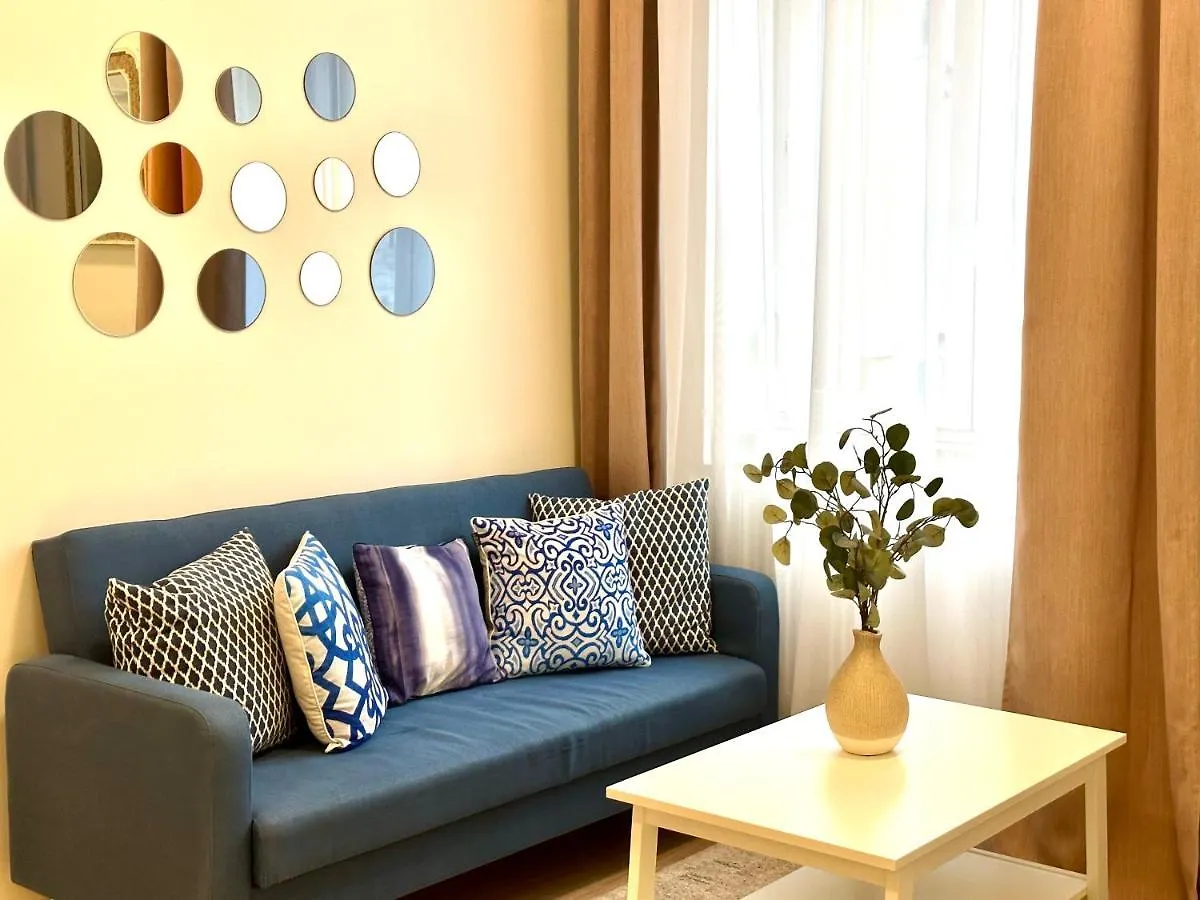 Luxury Huge Apartman - 92M2 - 3 Bedrooms - 3 Air Conditioners - Free Garage!!! Budapest Apartment